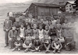 Schulklasse von Vrin Cons 1950-1951, 1-6. Klasse