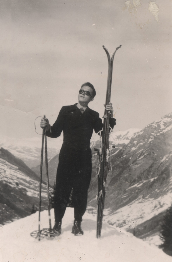 Skirennfahrer Bernhard Tönz ca. 1950