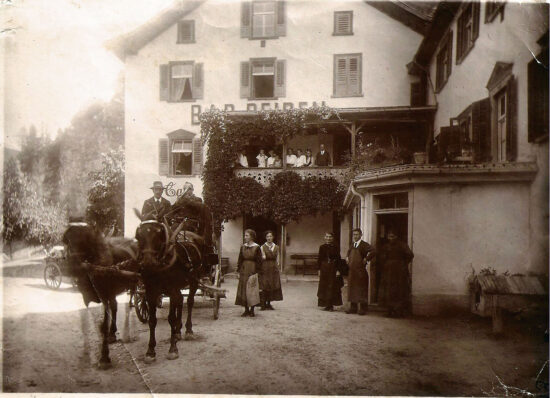 Pferdekutsche in Peiden Bad um 1920